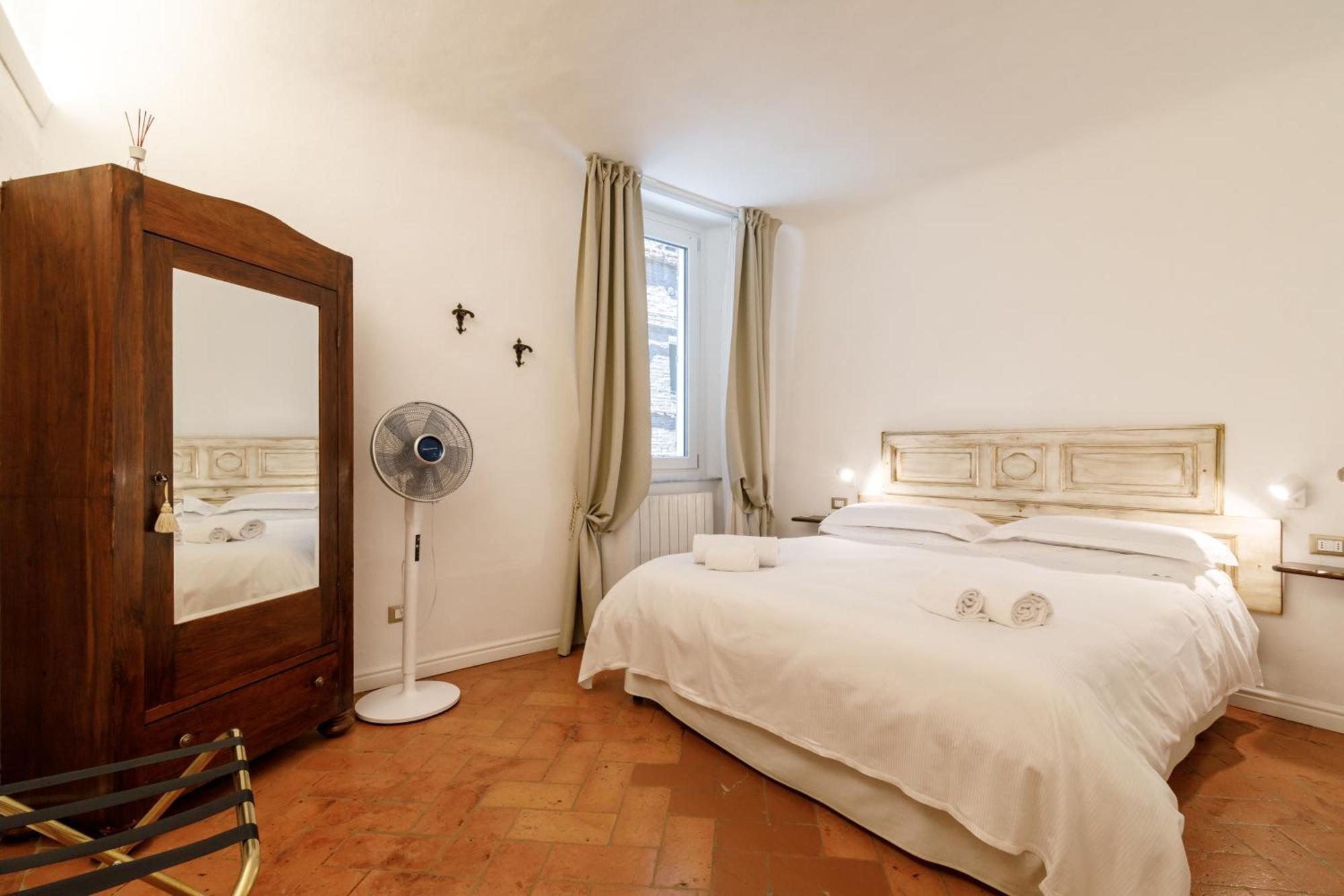 Charme Centro Storico Apartment Siena Exterior foto