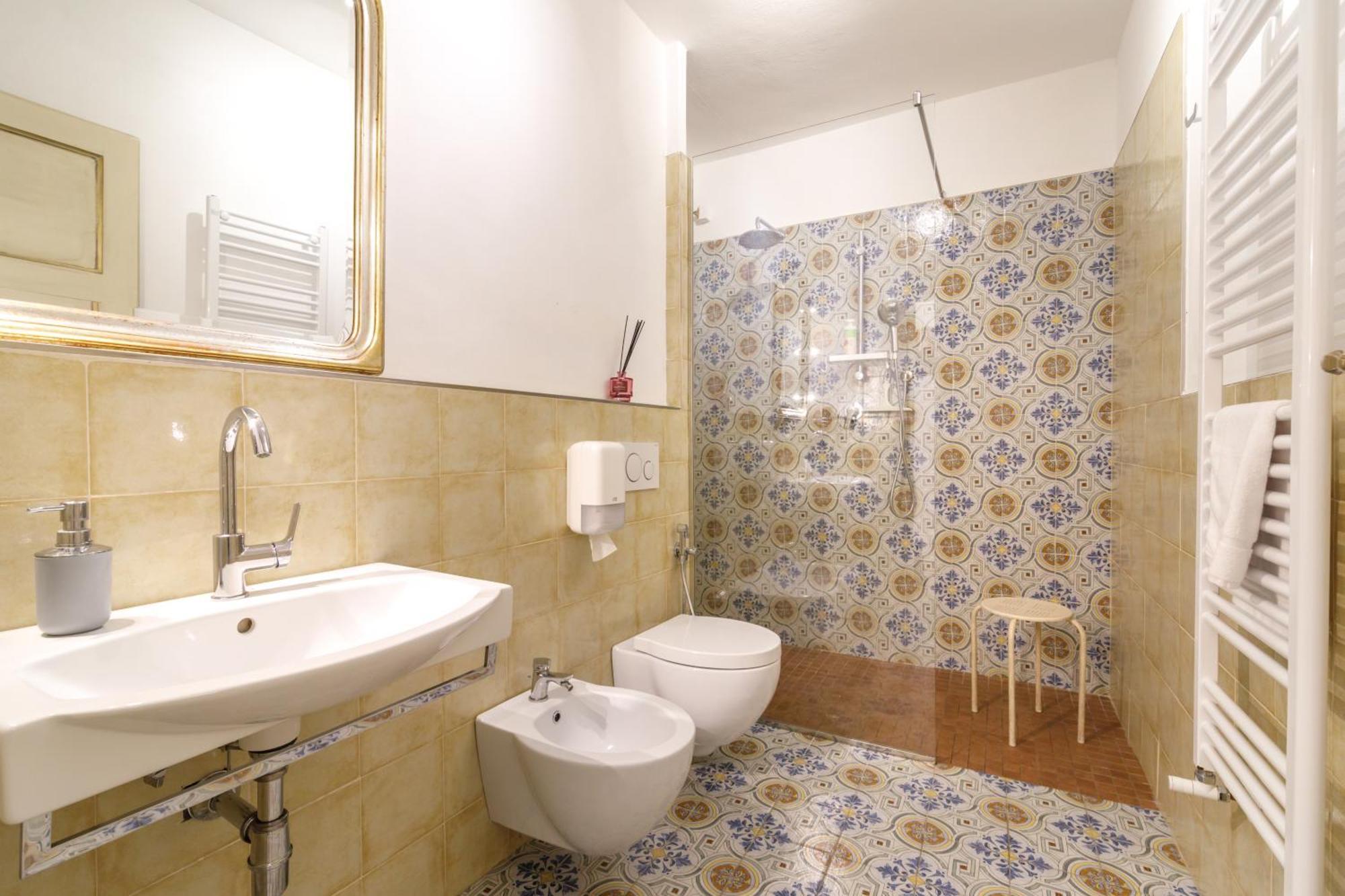 Charme Centro Storico Apartment Siena Exterior foto
