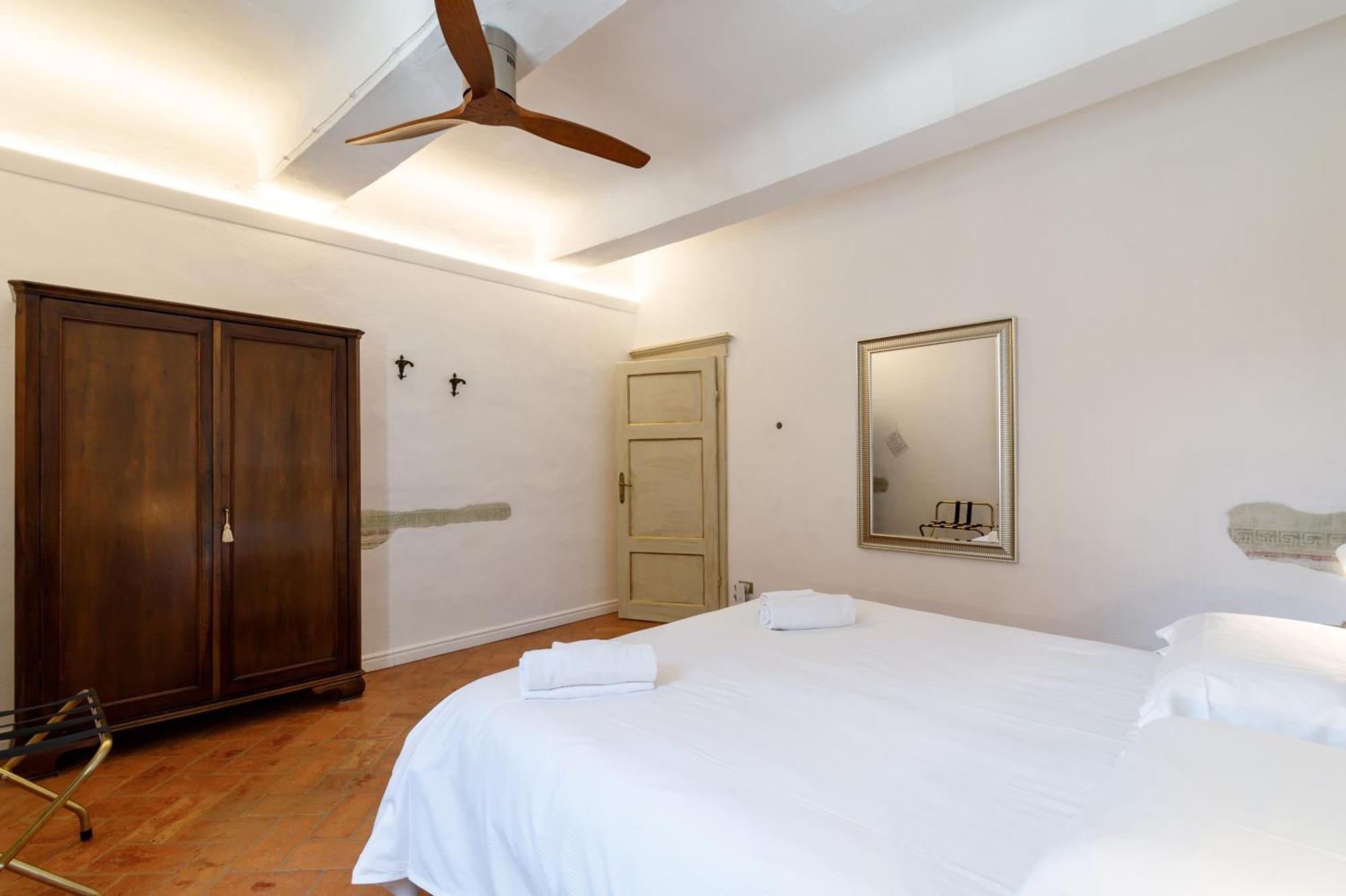 Charme Centro Storico Apartment Siena Exterior foto