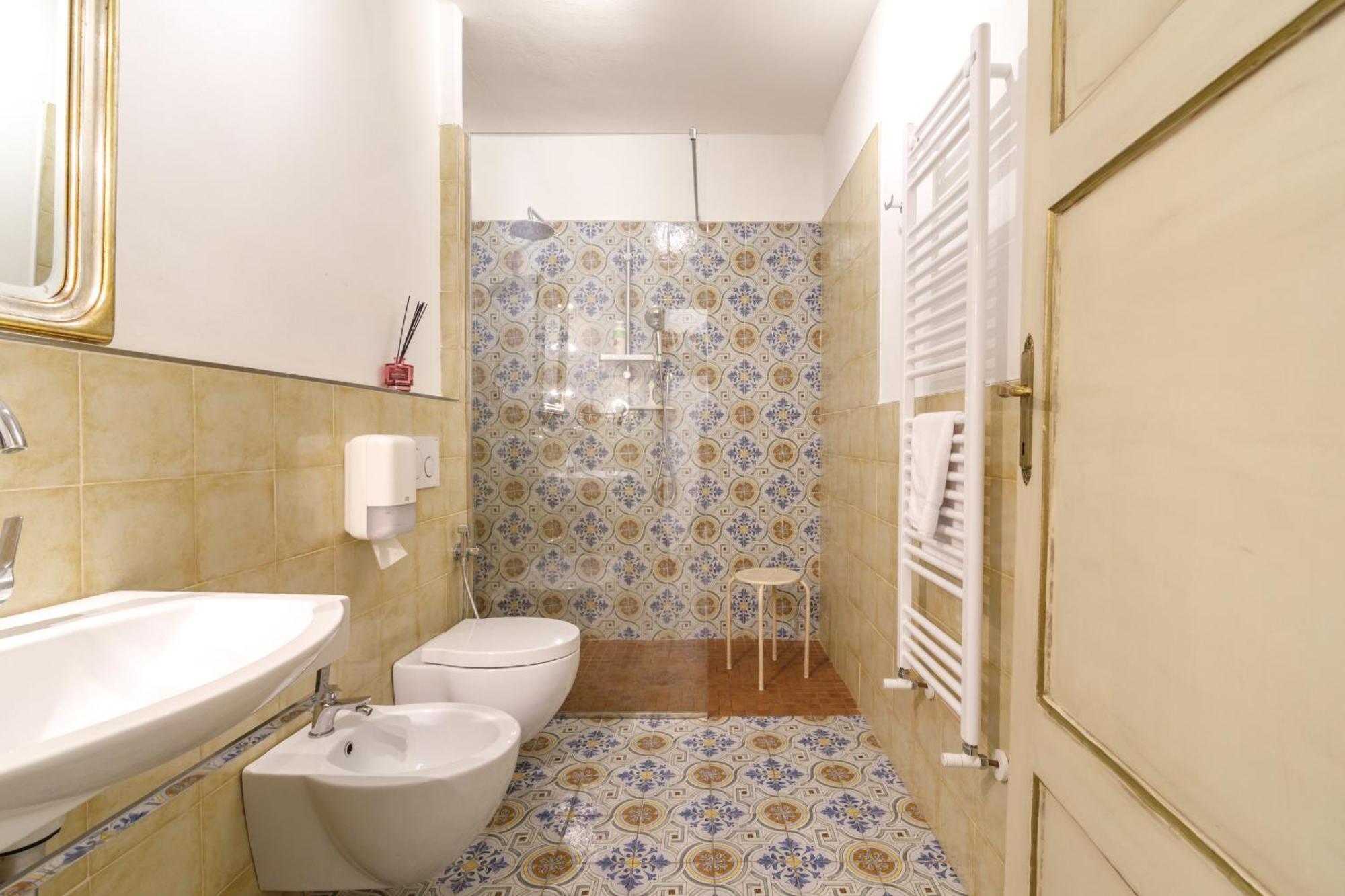 Charme Centro Storico Apartment Siena Exterior foto